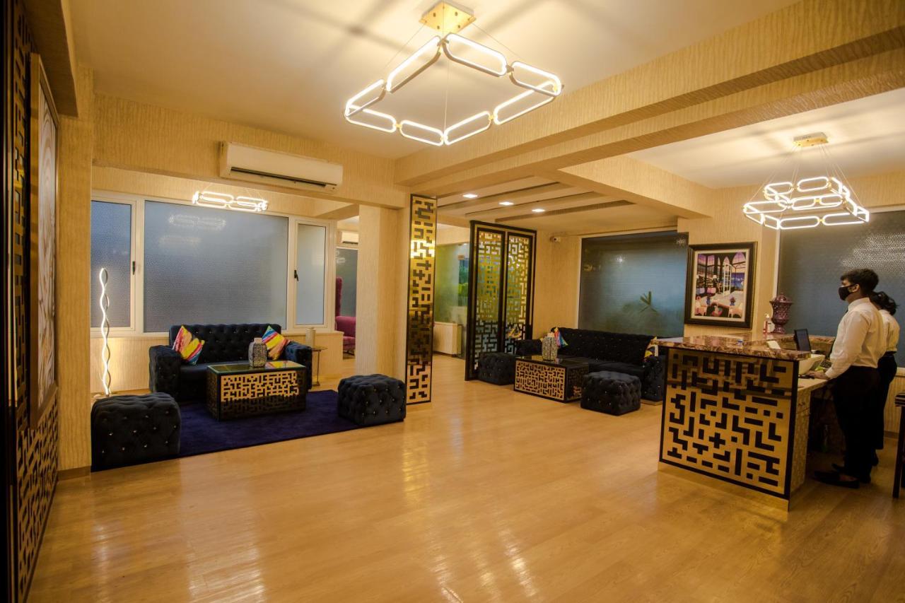 Encore Suites Goa パナジ エクステリア 写真