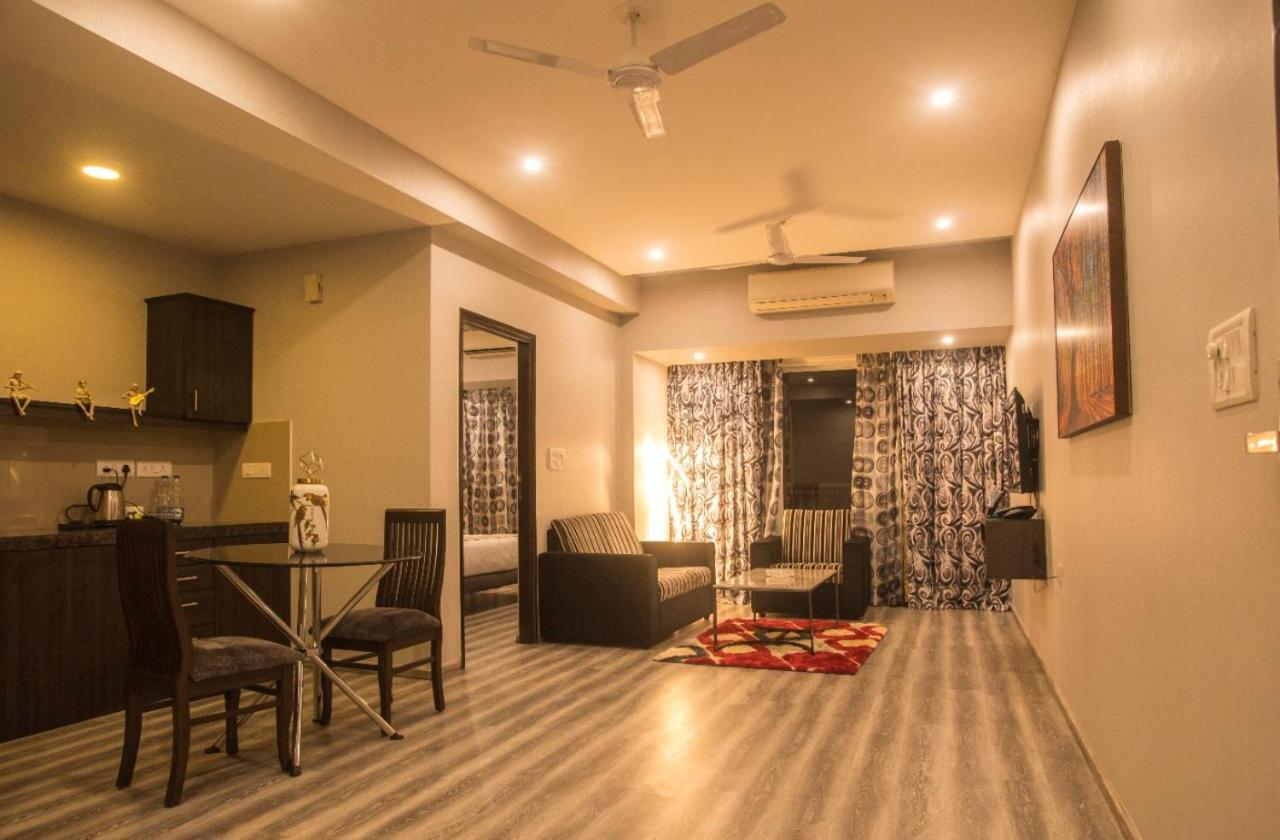 Encore Suites Goa パナジ エクステリア 写真