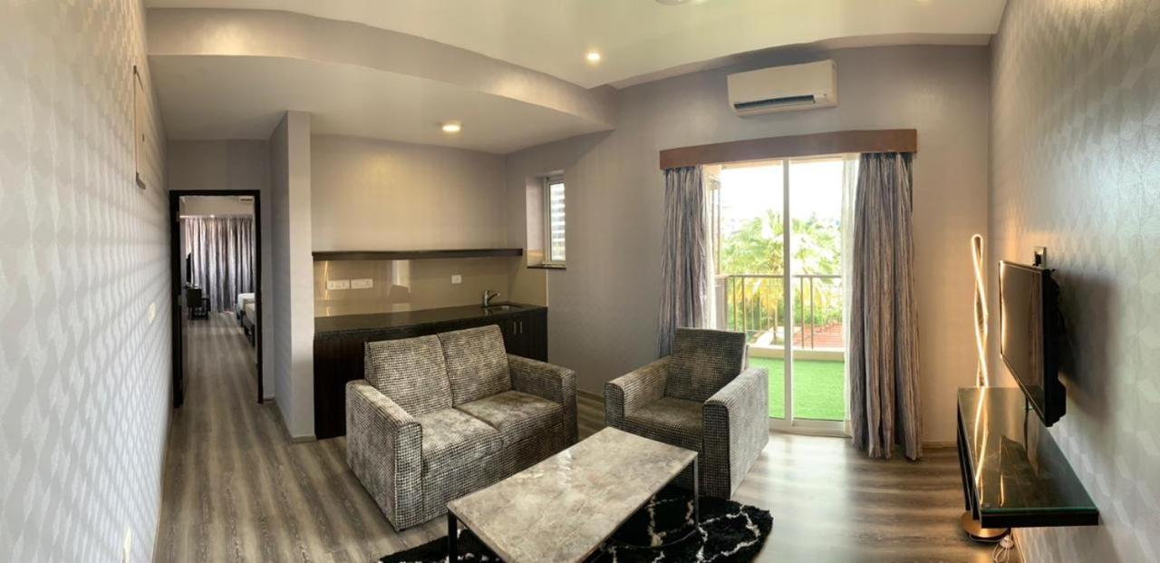 Encore Suites Goa パナジ エクステリア 写真